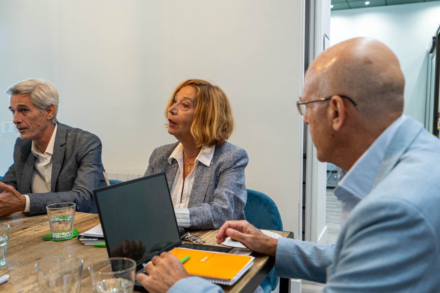 eva-equipo-inmobiliaria272