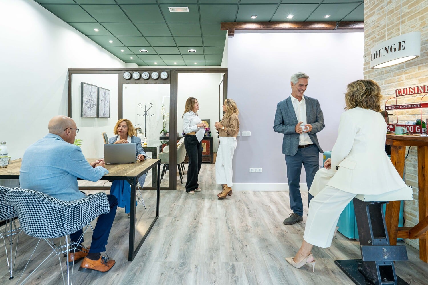 eva-equipo-inmobiliaria509