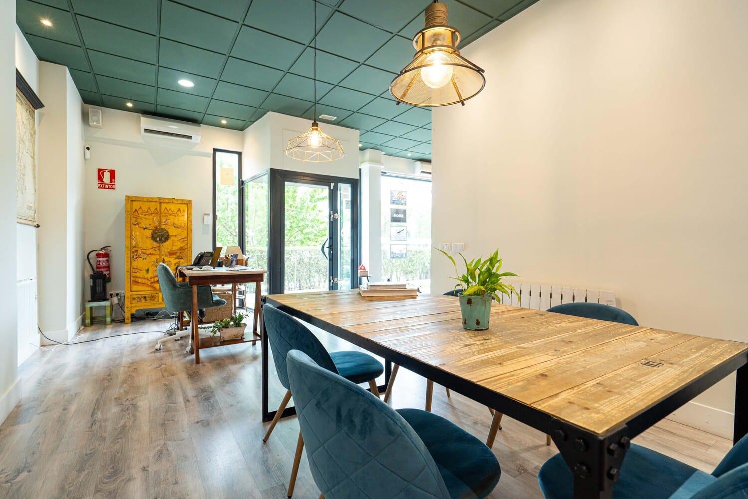 eva-equipo-inmobiliaria838